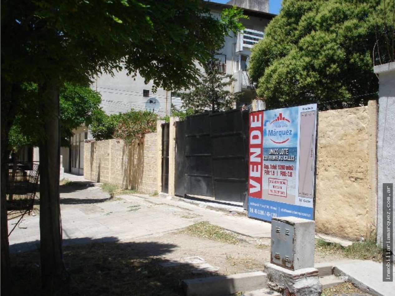 LOCAL COMERCIAL EN VENTA EN PINAMAR