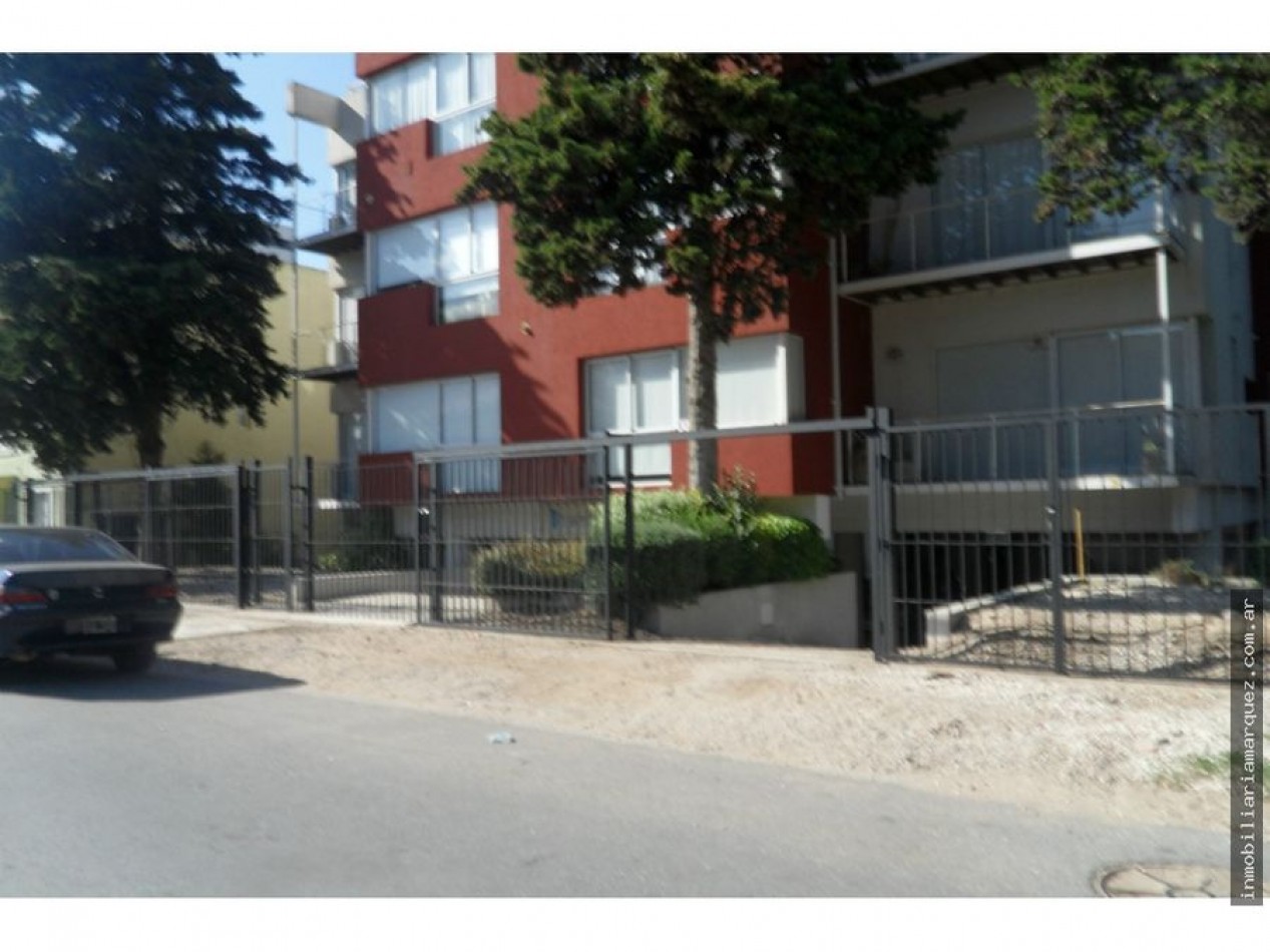 DEPARTAMENTO EN VENTA EN PINAMAR